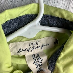 H&m bright green button down shirt